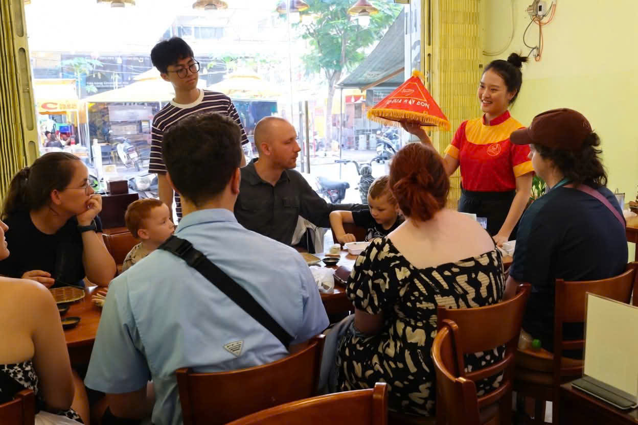 BÁNH CUỐN TÂY SƠN QUẬN 1 – KHI HƯƠNG VỊ QUÊ NHÀ GẶP NHỊP SỐNG TẠI THÀNH PHỐ HỒ CHÍ MINH