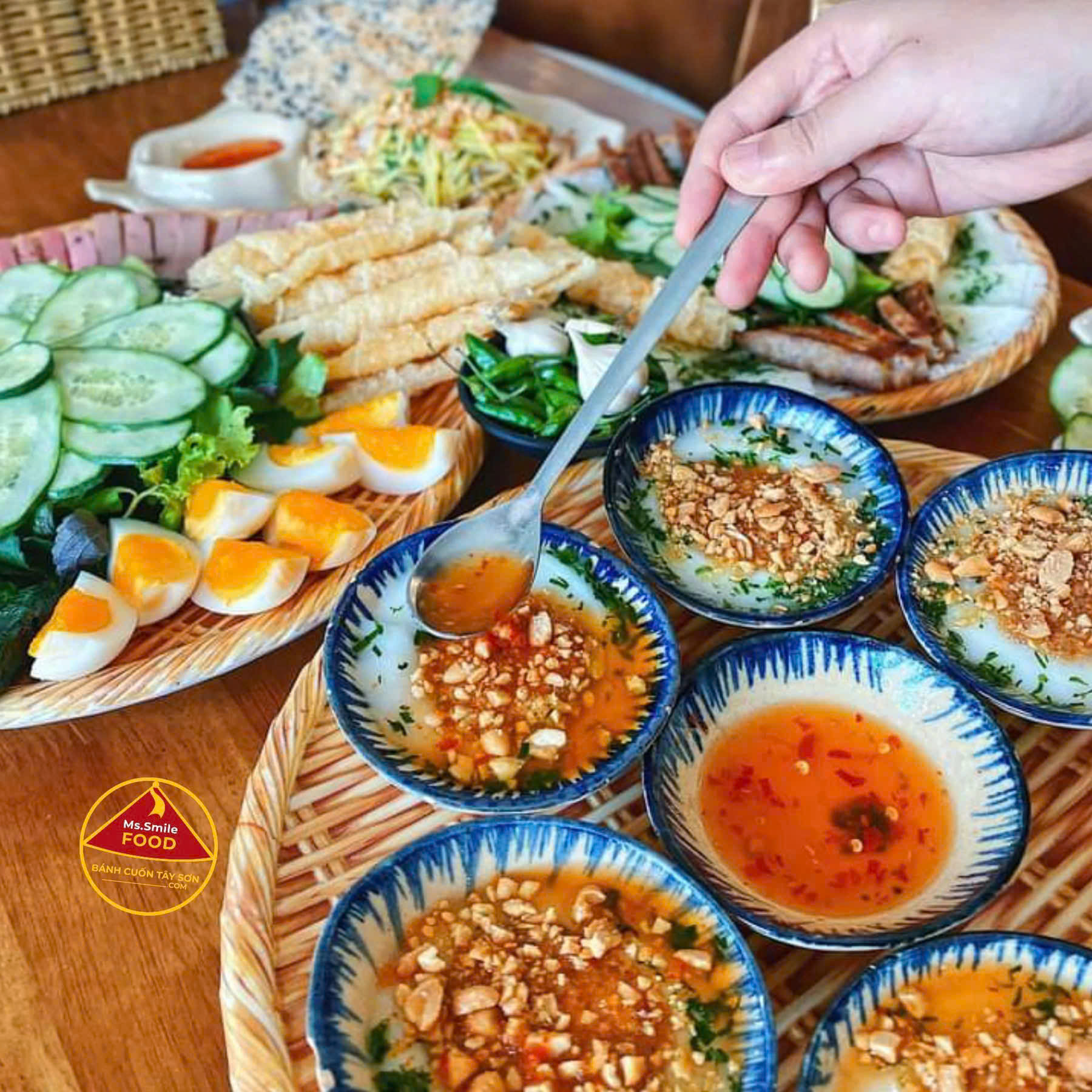 BÁNH BÈO SỐT TÔM THỊT – KHI HƯƠNG VỊ QUÊ NHÀ KỂ CÂU CHUYỆN VỀ ĐẤT VÕ BÌNH ĐỊNH