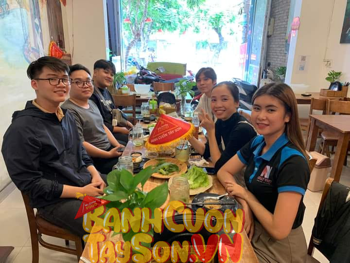 BÁNH CUỐN TÂY SƠN MSSMILE 44 TRƯƠNG CÔNG ĐỊNH, TÂN BÌNH - MANG HƯƠNG VỊ QUÊ NHÀ ĐẾN TẬN NƠI BẠN