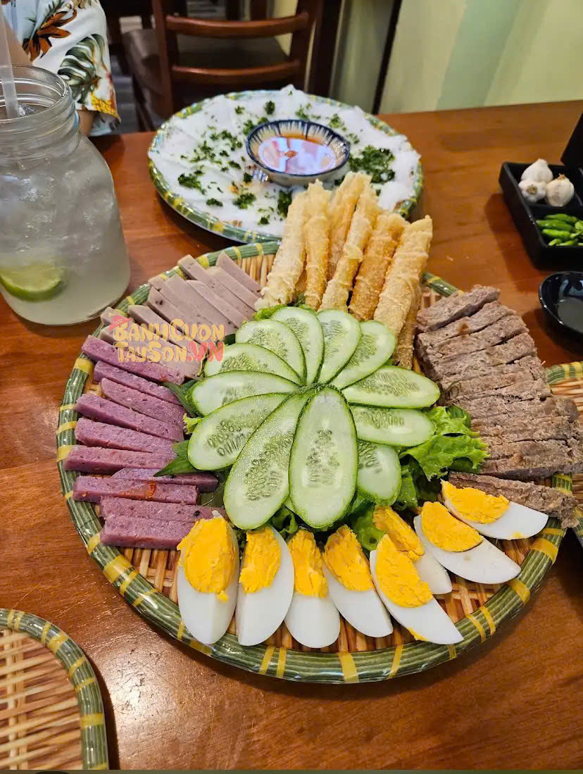 COMBO “MẸT TỰ CUỐN TÂY SƠN + BÁNH HỎI” – GẤP ĐÔI HƯƠNG VỊ, GẤP ĐÔI NIỀM VUI!