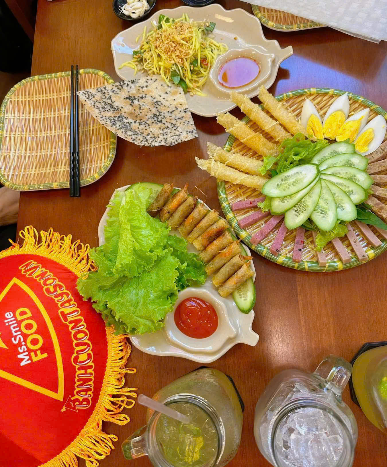 TRỌN VỊ ĐẶC SẢN BÌNH ĐỊNH TRONG MỘT BỮA ĂN MÁT LÀNH TẠI BÁNH CUỐN TÂY SƠN MSSMILE FOOD