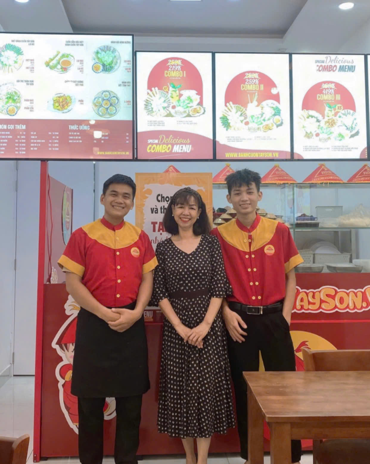 BÁNH CUỐN TÂY SƠN NGON CHUẨN VỊ BÌNH ĐỊNH TẠI QUẬN 1 – 27B TRẦN QUANG KHẢI