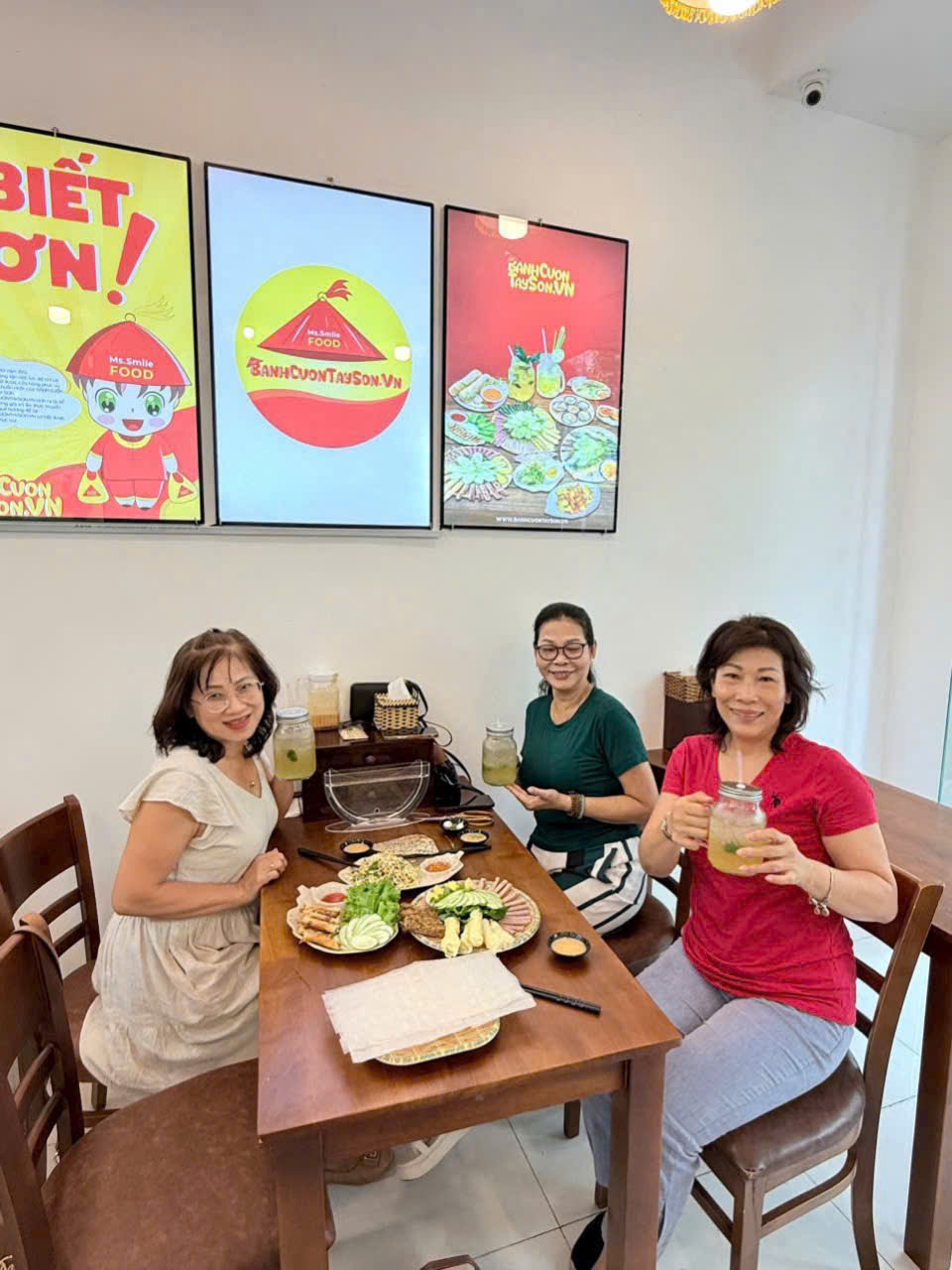 QUẬN 7, BÁNH CUỐN TÂY SƠN MsSmile FOOD ĐÃ ĐẾN — SAU HƠN 13 NĂM GIỮ MỘT HƯƠNG VỊ